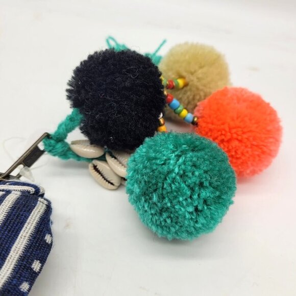 NWT Beaded Embroidered Tassel Makeup Pouch Zipper Bag Boho Seashell Travel Weave - Picture 6 of 8